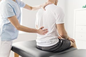 فیزیوتراپی بعد از جراحی کمر و ستون فقرات